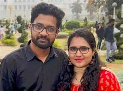 టెకీ రాధా గాయత్రి కేసులో కీలక పరిణామం Investigating Officer Changed In The Techie Radha Gayatri Case