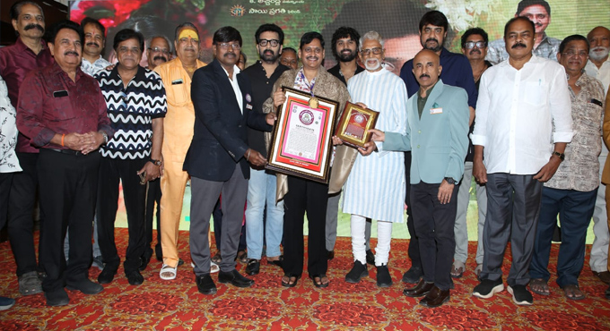 పలువురు సినీ ప్రముఖుల సమక్షంలో ఘనంగా దిగ్దర్శకులు ఎస్వీ కృష్ణారెడ్డి 75వ పుట్టినరోజు వేడుకలు Director Sv Krishna Reddy 75th Birthday Celebrations