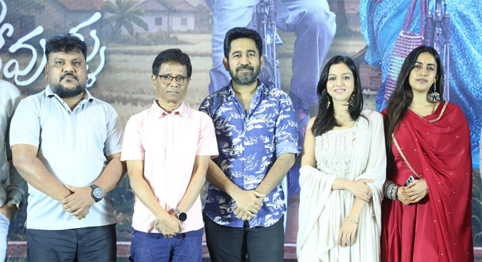 ‘బిచ్చగాడు’ కంటే ‘వంద దేవుళ్ళు’ విజయం సాధించాలని కోరుకుంటున్నాను.. నిహారిక కొణిదెల