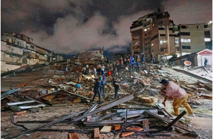 Venezuela A Heap Of Corpses Writhing In The Wake Of A Massive Earthquake