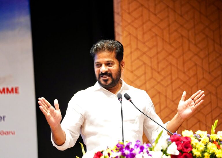 విద్యాశాఖకు నేనెందుకు రాజీనామా చేయాలి ? : సీఎం రేవంత్ రెడ్డి