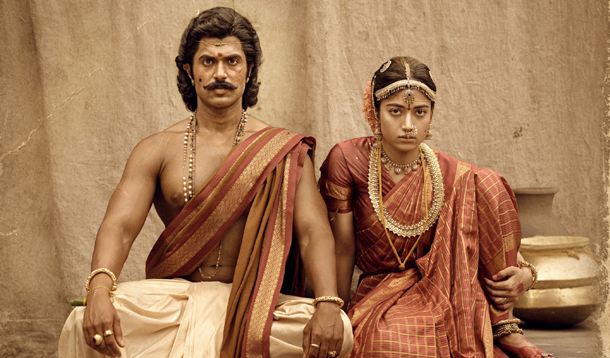 విజయ్ దేవరకొండ “రణబాలి” సినిమా సెట్స్ నుంచి ఇంట్రెస్టింగ్ వర్కింగ్ స్టిల్ షేర్ చేసిన హీరోయిన్ రశ్మిక మందన్న Heroine Rashmika Mandanna Shared An Interesting Working Still From The Sets Of Vijay Deverakondas Movie Ranabali