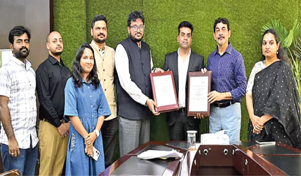 Amazon Telangana Agreement Five Ac Rest Centres To Support Gig Workers In Hyderaba
