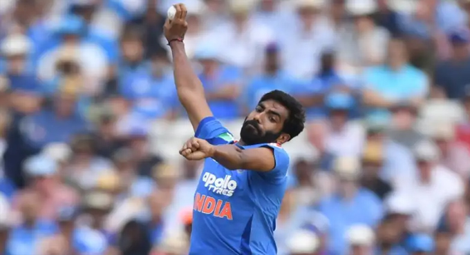 బూమ్రా ఖాతాలో మరో క్రేజీ రికార్డ్..!
