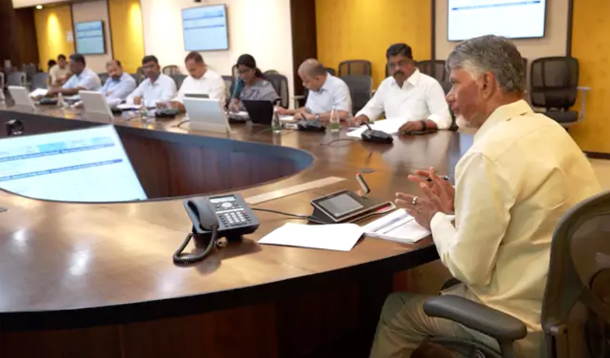 పీపీపీ ప్రాజెక్టుల పురోగతిపై సీఎం చంబ్రాబు సమీక్ష Cm Chandrababu Review On Ppp Projects
