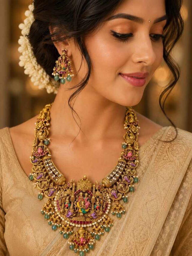 నిజ జీవ ఆకృతులతో ఆశ్చర్యపరిచే 3D ఎనామిల్ నెక్లెస్ డిజైన్స్ …
