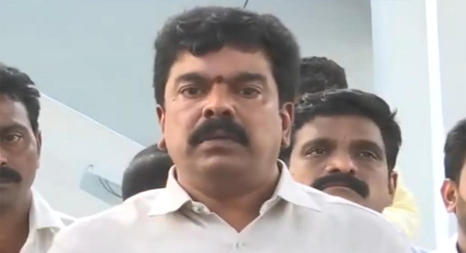 కాపు ఐక్యతకు కొత్త సంకేతాలు.. రాజకీయాల్లో మారుతున్న సమీకరణాలు.. New Signs Of Kapu Unity Shifting Political Equations