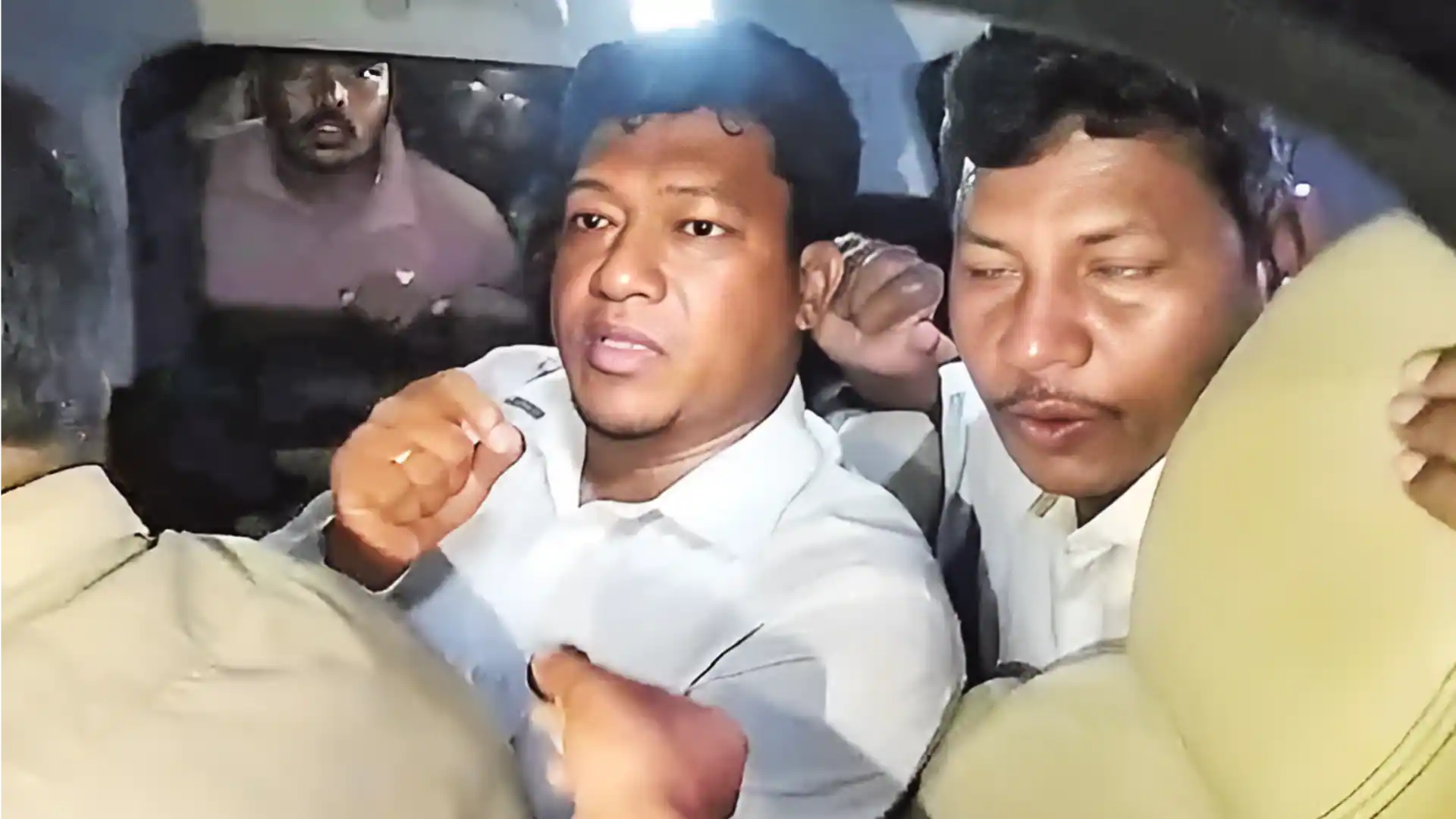 మాజీ మంత్రి సీదిరి అప్పలరాజు అరెస్ట్ Seediri Appala Raju Arrested