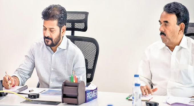మంత్రి జూపల్లిని సీఎం రేవంత్ పక్కన పెట్టేశారా?