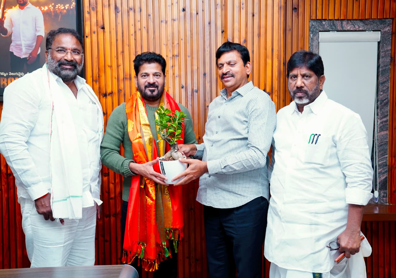 రేవంత్ రెడ్డి 20 ఏళ్ల రాజకీయ ప్రస్థానం… అభినందించిన మంత్రులు Revanth Reddy 20 Years Political Journey