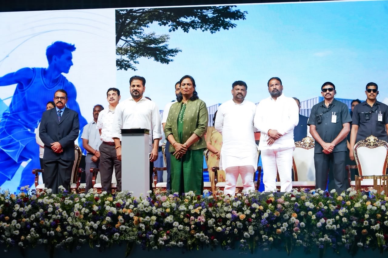 క్రీడల్లో సత్తా చాటితే ప్రభుత్వ ఉద్యోగం : సీఎం రేవంత్ రెడ్డి My Dream Is To See Hyderabad Host Olympics