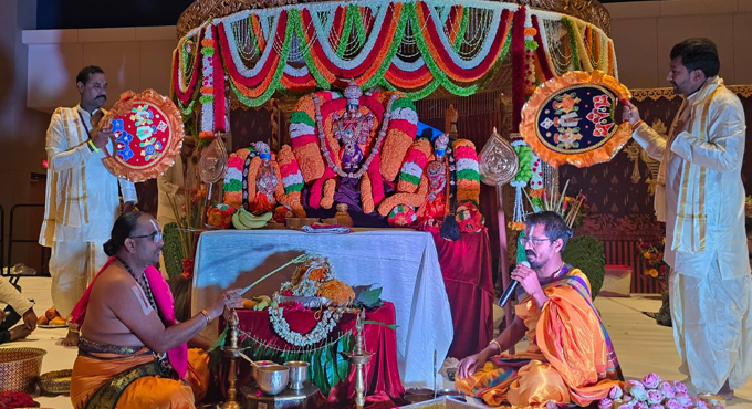 టిటిఎ మహాసభల్లో ఘనంగా శ్రీనివాస కళ్యాణం Srinivasa Kalyanam At Tta Mega Convention In Charlotte