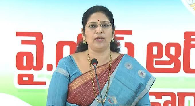 వైసీపీ ఎమ్మెల్సీకి బిగ్ షాక్..! Big Shock For Ycp Mlc