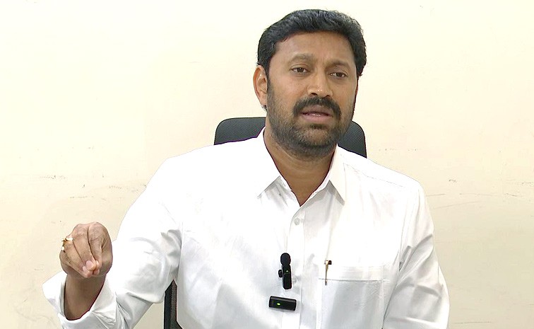 అవినాష్ రెడ్డి నివాసంలో రెండుబ్యాగుల్లో కీలక పత్రాలు, డైరీల సీజ్..?
