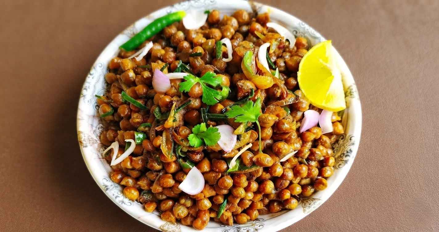 Black gram chaat 