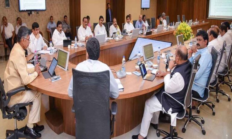 యువతే టార్గెట్.. సోషల్ మీడియాపై చంద్రబాబు ఫోకస్..