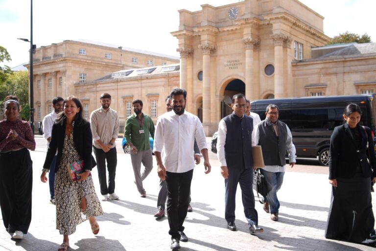 ఆక్స్‌ఫర్డ్ వర్సిటీని సందర్శించిన సీఎం రేవంత్ రెడ్డి