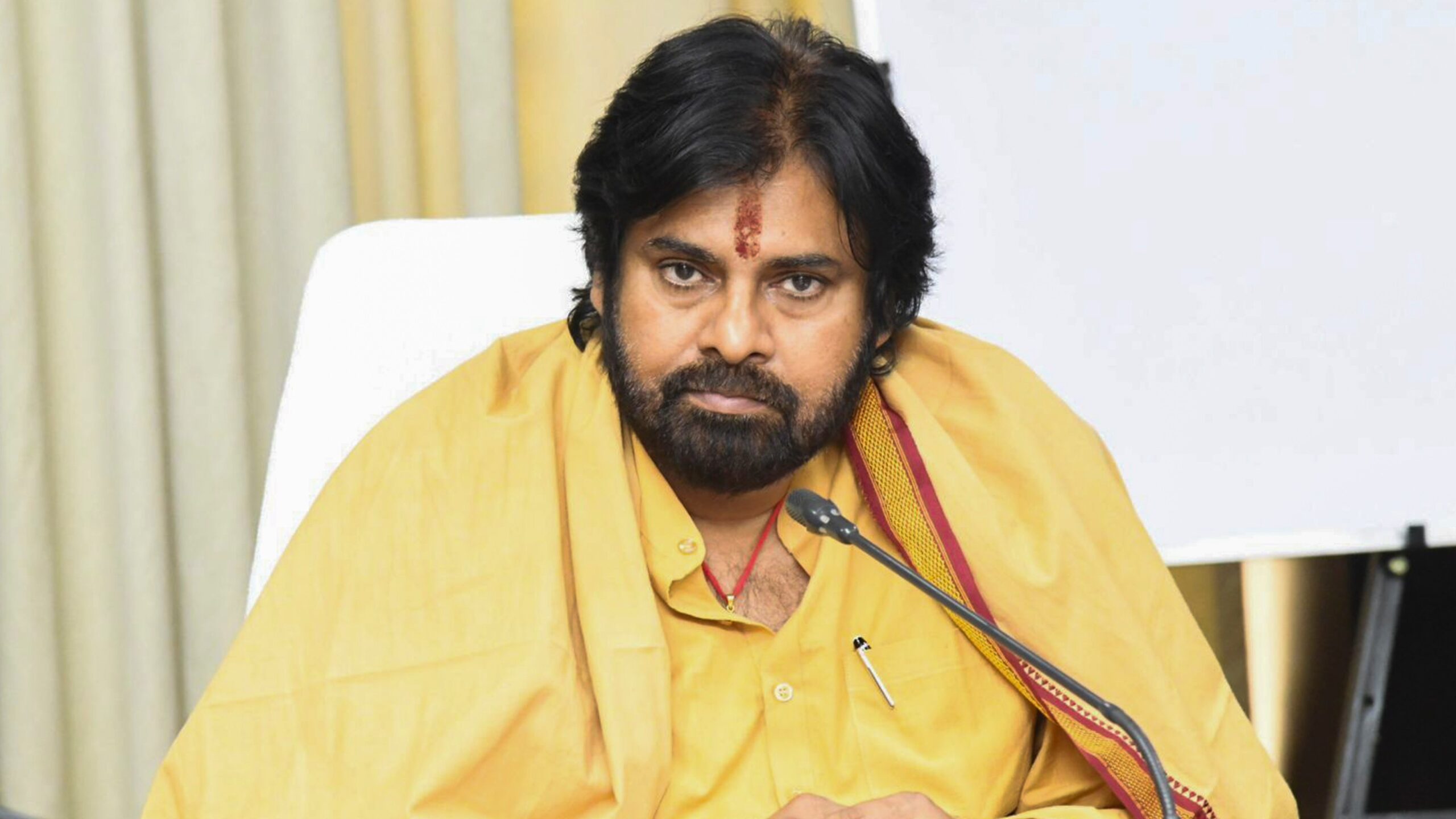 శ్రీవారి నామాలపై రాజకీయ వివాదం.. వైసీపీపై పవన్ కళ్యాణ్ ఆగ్రహం.. Political Controversy Over Srivaris Names Pawan Kalyan Furious With Ycp