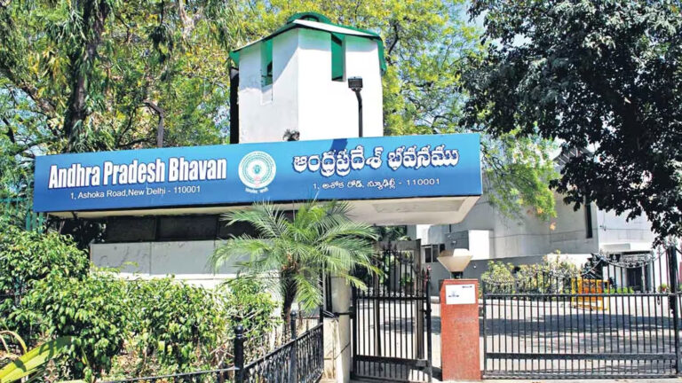 నేపాల్‌ వరదలు.. ఏపీ వాసుల కోసం ఢిల్లీలో కంట్రోల్‌రూమ్‌ ఏర్పాటు.. ఫోన్ నంబర్లు ఇవే