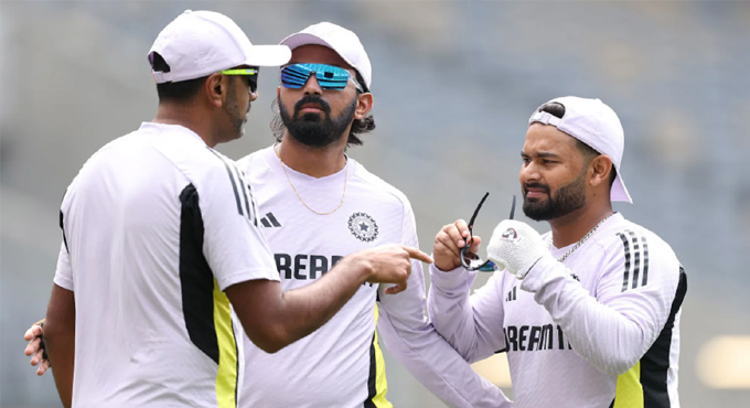 రిషభ్ పంత్పై అశ్విన్ తీవ్ర అసంతృప్తి..! Ashwin Deeply Dissatisfied With Rishabh Pant