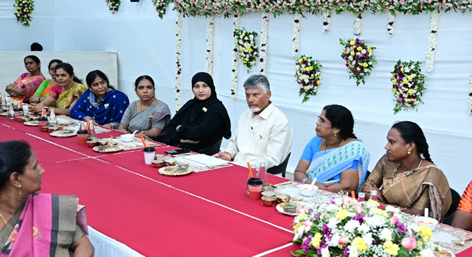స్త్రీ శక్తికి సంవత్సరం-రెట్టింపైన ఆత్మగౌరవం కార్యక్రమంలో ముఖ్యమంత్రి Chandrababu Naidu Hosts High Tea For Women At Cm Camp Office