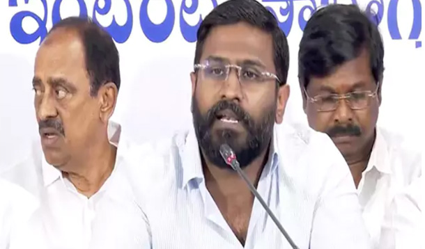 ఇలా మాట్లాడే వారిపై ఏఐసీసీ చర్యలు తీసుకోవాలి : కాంగ్రెస్‌ ఎమ్మెల్యేలు