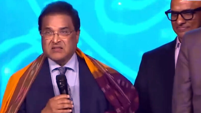 ఆటా మహాసభల్లో సత్కారం అందుకున్న ప్రముఖ వైద్యులు డాక్టర్ గురునాథ్ రెడ్డి!