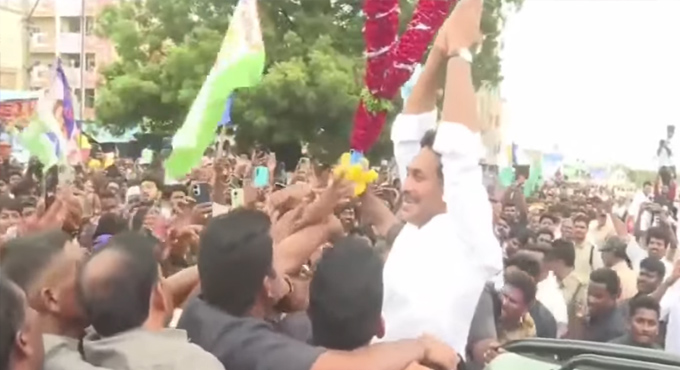 కర్నూలు జైలు వద్ద తీవ్ర ఉద్రిక్తత
