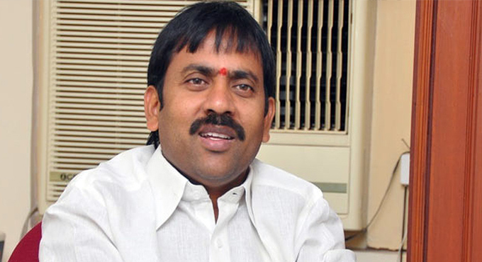 మరో వైసీపీ నేతను టార్గెట్ చేసిన ఈడీ..!