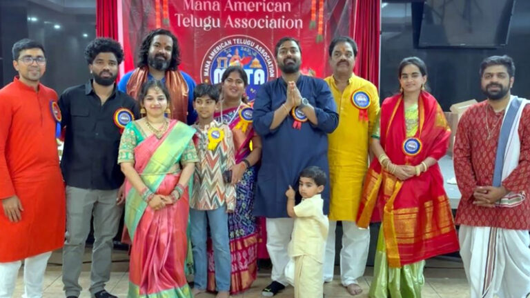 నోవైలో వైభవంగా జరిగిన మాటా మిషిగన్ బోనాల జాతర