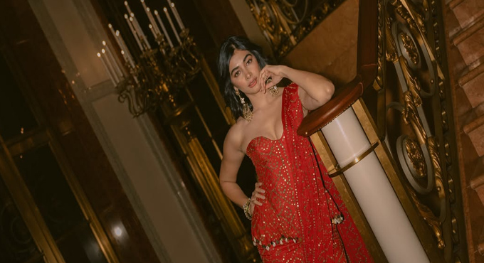 Pooja Hegde Dazzling In A Sequined Saree