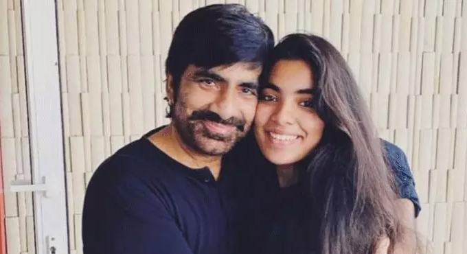 రవితేజకు కూతురు తెచ్చిన లక్ Ravi Tejas Daughter Mokshada Makes Her Mark Behind The Scenes