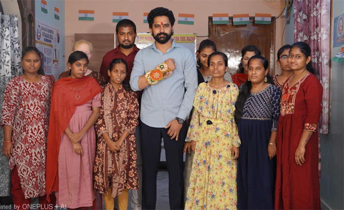 రాఖీ వేడుకల్లో మానవత్వాన్ని చాటుకున్న నటుడు సంజోష్ Actor Sanjosh Celebrates Rakhi With Visually Impaired Sisters Extends Support Through Sanjosh Foundation