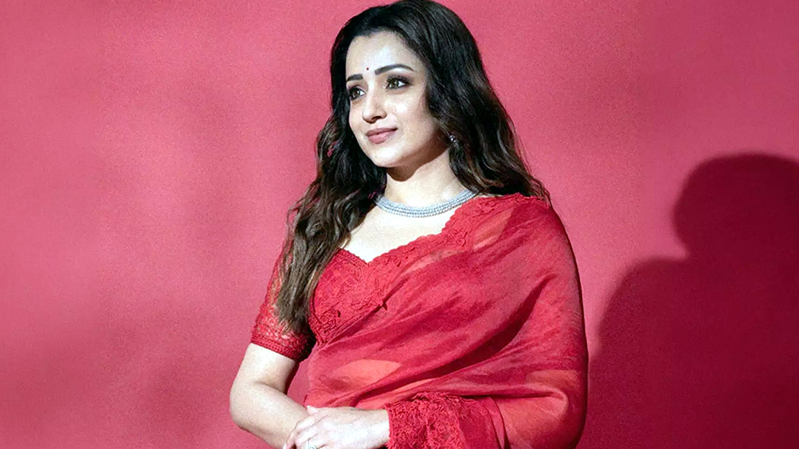 ఓటీటీలో త్రిష.. నందినీ రెడ్డి దర్శకత్వంలో సూపర్నేచురల్ థ్రిల్లర్ Trisha Teams Up With Director Nandini Reddy For An Upcoming Ott Supernatural Thriller