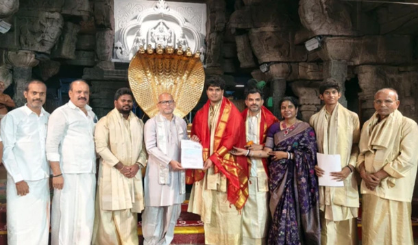 టీటీడీకి భారీ విరాళం Chittoor Rs 2 Crore Donation To Ttd 2