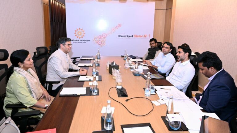 ఆస్ట్రల్ పైప్స్ వైస్ ప్రెసిడెంట్ అల్కేష్ పంచల్ తో మంత్రి లోకేష్ భేటీ