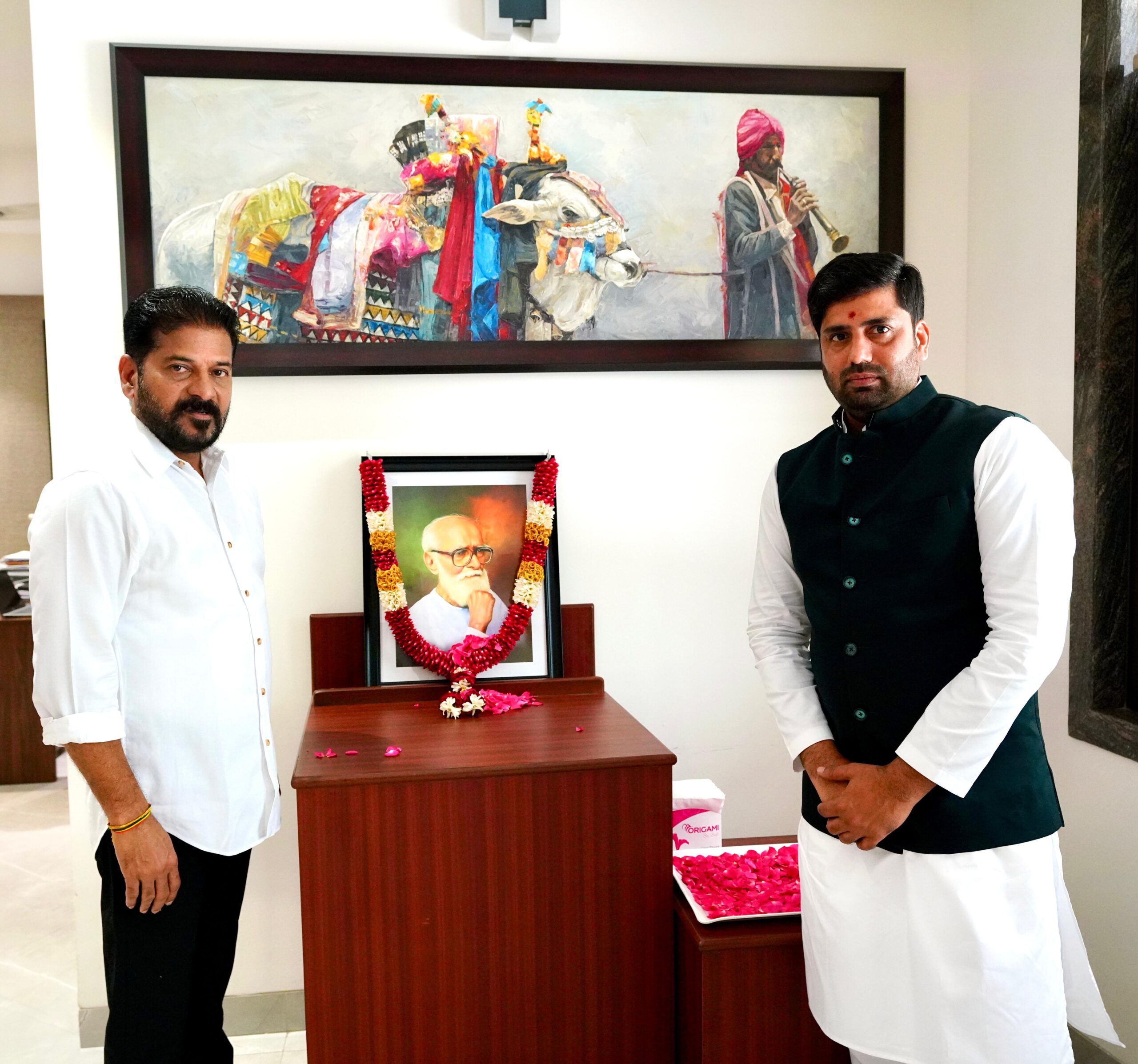 కాళోజీ సేవలు చిరస్మరణీయం : సీఎం రేవంత్ రెడ్డి Kalojis Services Are Unforgettable Cm Revanth Reddy