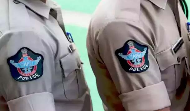 టీడీపీ కార్యాలయం దాడి కేసులో.. పోలీసులు కీలక నిర్ణయం Cp Orders Opening Of Rowdy Sheets Against The Accused In The Tdp Office Attack Case