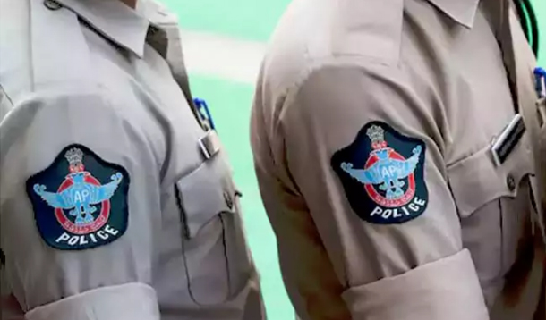 ఏపీ ప్రభుత్వం మరో గుడ్ న్యూస్ Notification Issued For 2050 Si And Constable Posts In Ap