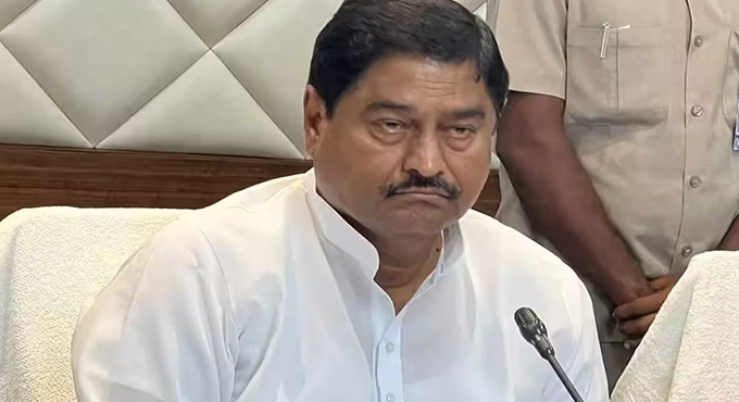 సభ మధ్యలోనే వెళ్లిపోతారా..? వైసీపీ శ్రేణులకు ధర్మాన క్లాస్..!