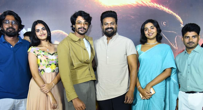 ‘ఆస్మాన్’ గొప్ప హిట్ అవ్వాలని కోరుకుంటున్నాను.. టీజర్ లాంచ్ ఈవెంట్లో మంచు మనోజ్ Manchu Manoj Speech At Aasmaan Teaser Launch