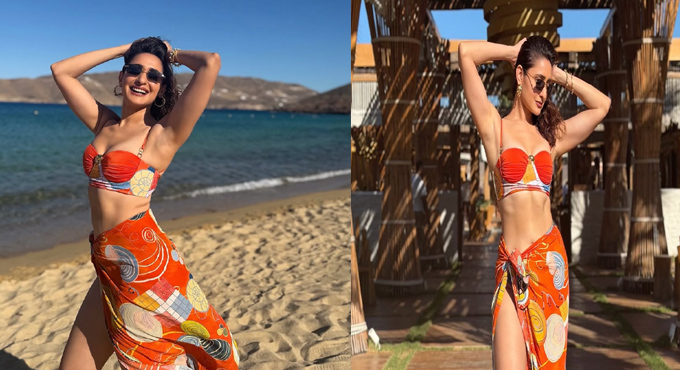 Pragya Jaiswal Glamour Treet