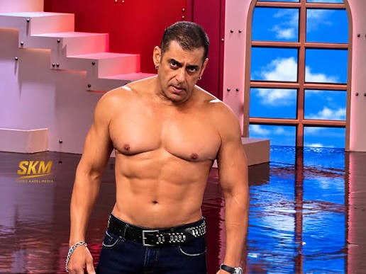 సల్మాన్ షర్ట్ లెస్ సీన్.. బిగ్ బాస్ కు భారీ వ్యూస్ Salmans Shirtless Scene Huge Views For Bigg Boss