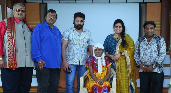 మాధవి కోసం నరేష్ గారు, మురళీ మోహన్ గారు రూ. 50 వేల చొప్పన విరాళం అందించారు – ‘మా’ ట్రెజరర్ శివ బాలాజీ Naresh And Murali Mohan Donate Rs 50000 Each For Pavala Shyamalas Daughter Madhavi Maa Treasurer Siva Balaji