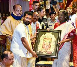 కనకదుర్గమ్మను దర్శించుకున్న రాష్ట్రపతి ద్రౌపదీ ముర్ము President Droupadi Murmu Visits Vijayawada Kanaka Durga