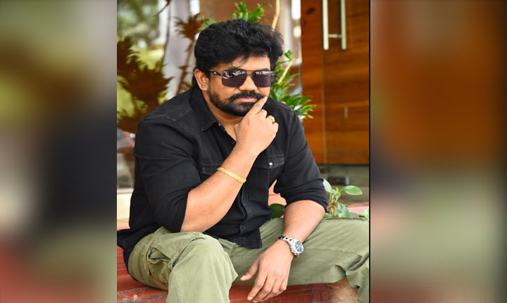 “కిల్లర్” చూస్తే ఇంత విభిన్నంగా సినిమా తీయొచ్చా అనిపిస్తుంది: పూర్వాజ్ Director Purvaaj Confident About Sci Fi Thriller Killer Releasing On October 30