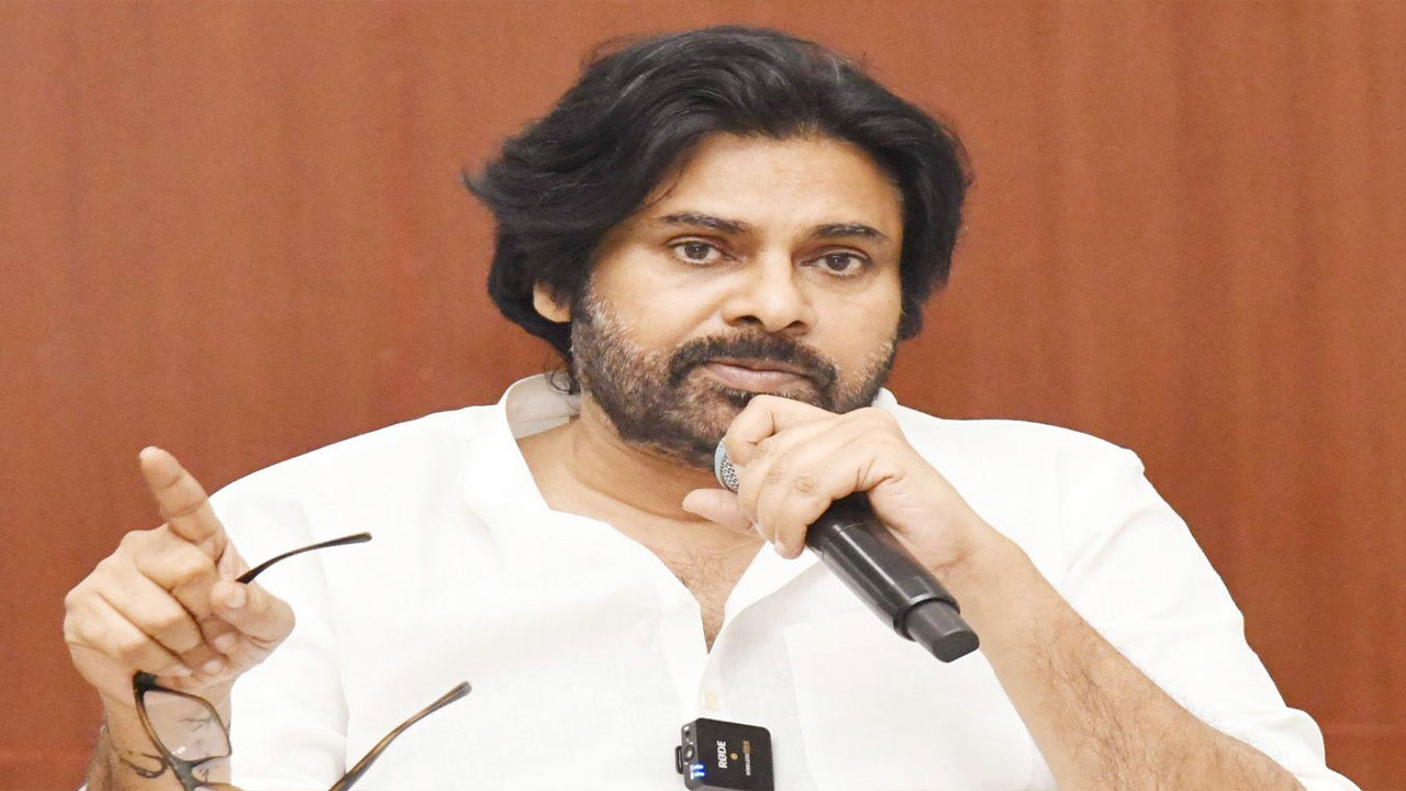 నర్సీపట్నం జనసేన ఇన్ఛార్జ్పై వేటు..! Pawan Kalyan Removes Rajana Suryachandra As Janasena Narsipatnam Incharge Appoints Senior Mlas
