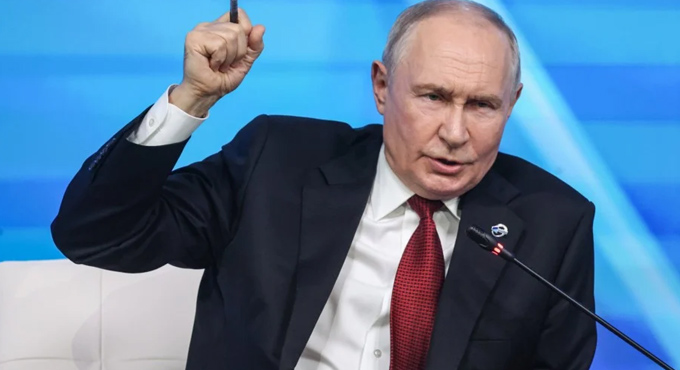 Russia Warns Nato Of Possible Nuclear Response If Kaliningrad Is Cut Off