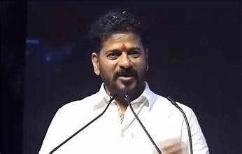 ఈ రాష్ట్రాన్ని డ్రగ్స్ పెడ్లర్ల అడ్డాగా మార్చారు : సీఎం రేవంత్ రెడ్డి Cm Revanth Reddy Fires On Bjp In Goa Meeting