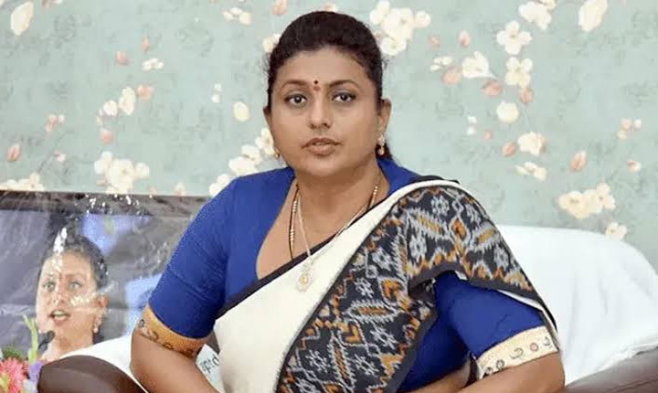 నగరి మున్సిపాలిటీలో టీడీపీ హవా.. రోజాకు పెరుగుతున్న రాజకీయ సవాళ్లు..